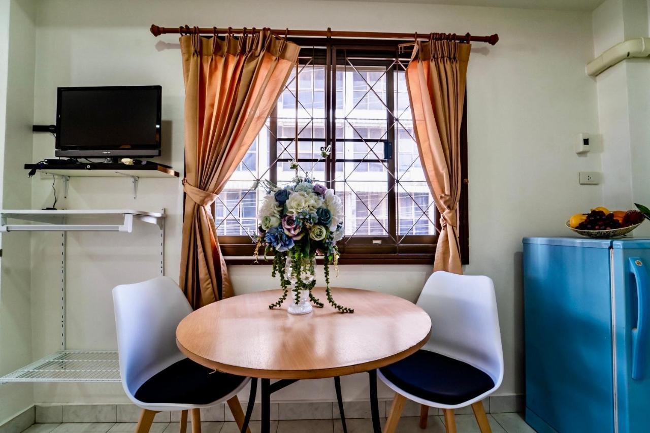 Mind And Punpun Apartment Surat Thani Exterior photo