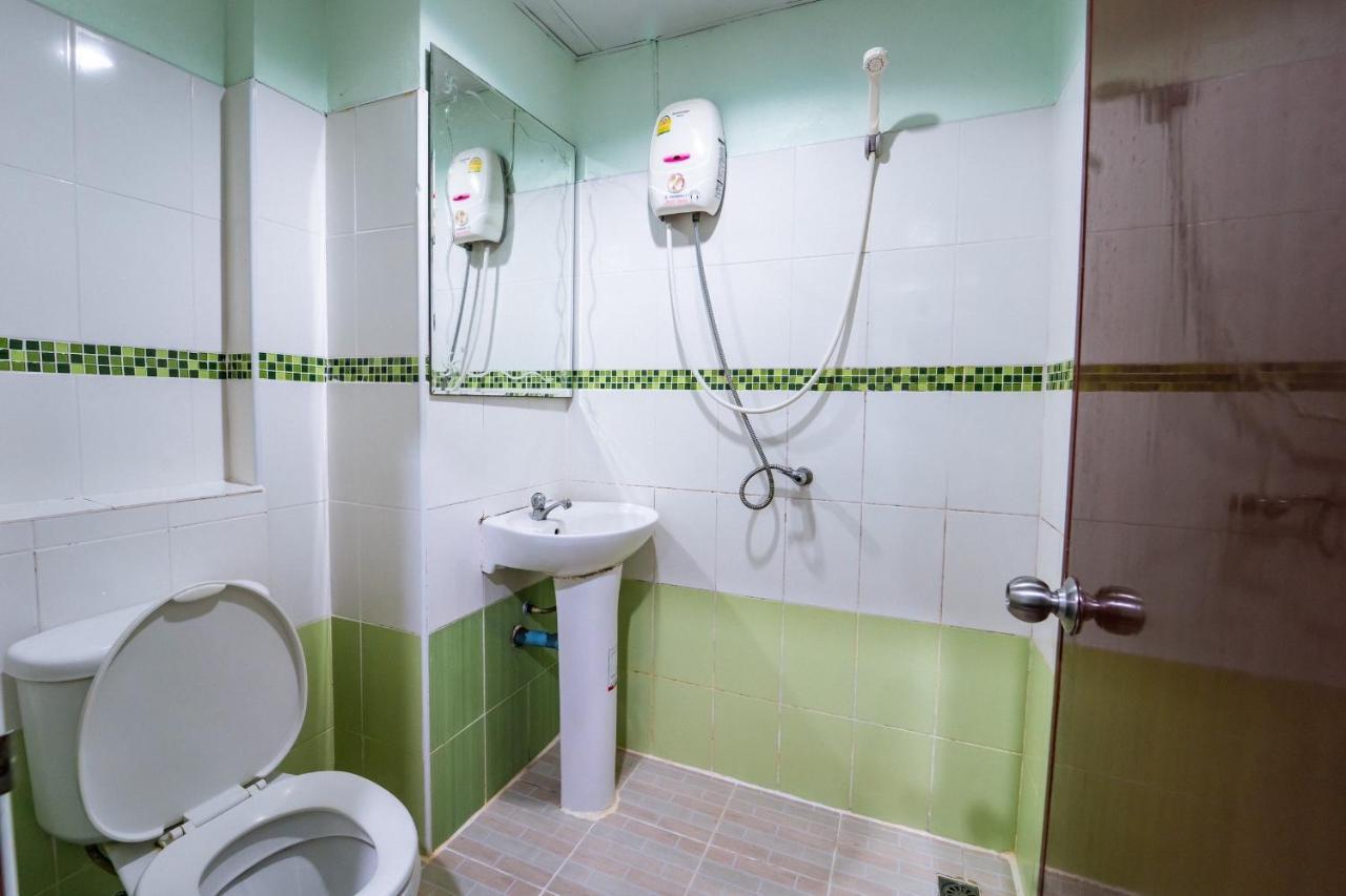 Mind And Punpun Apartment Surat Thani Exterior photo