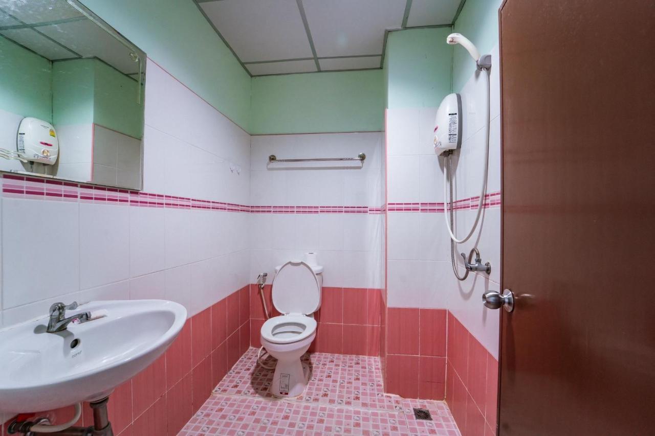 Mind And Punpun Apartment Surat Thani Exterior photo